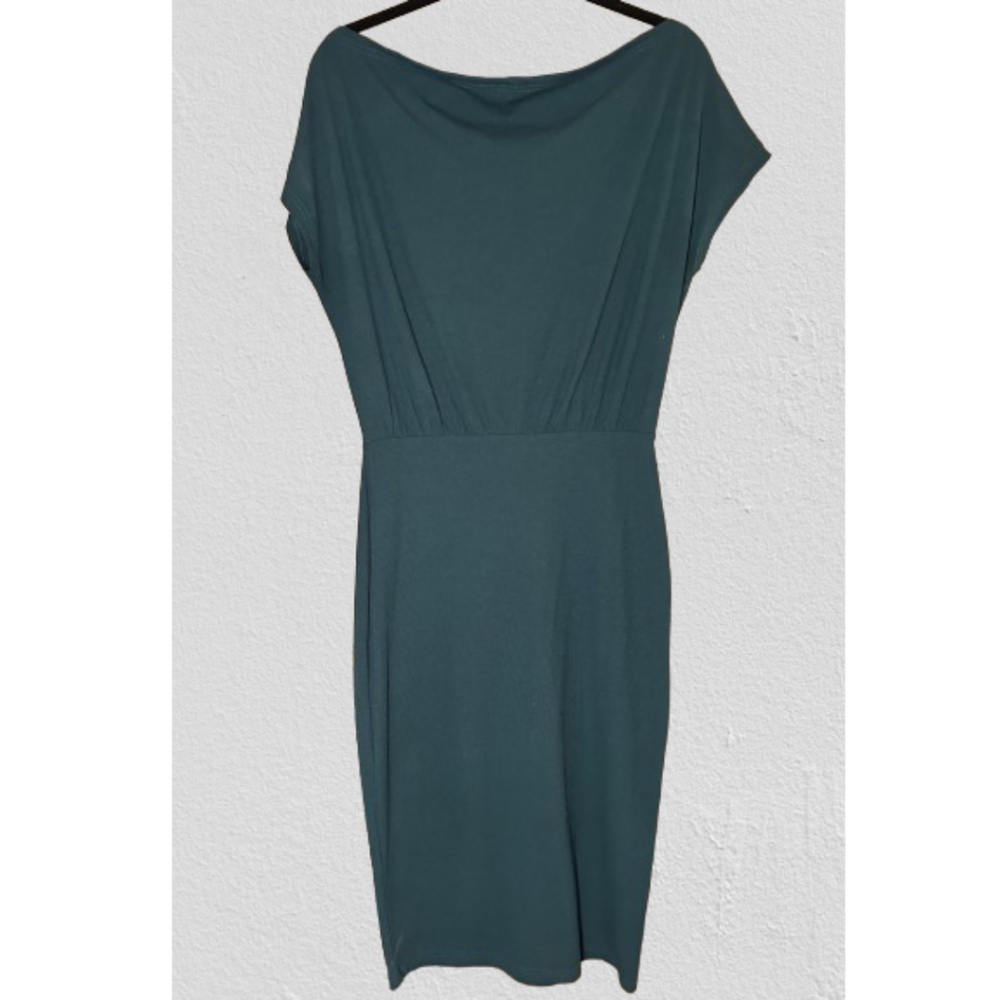 Off the shoulder forest green body con